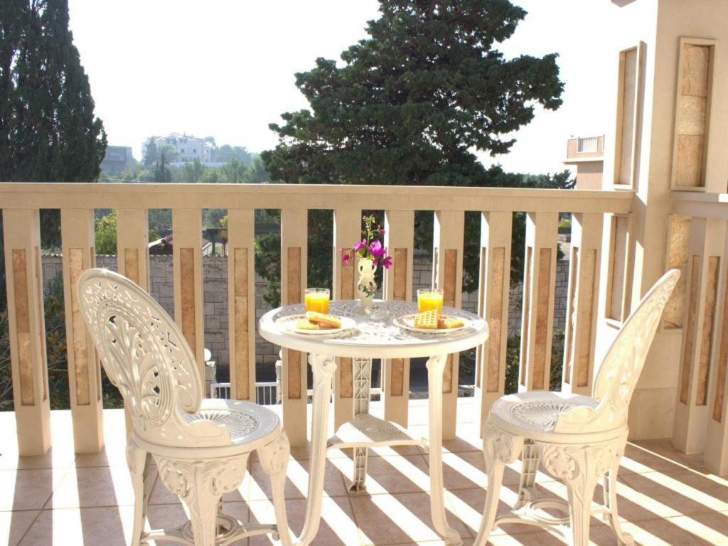 Apartments Mijajov Dvor Sumartin Exterior foto