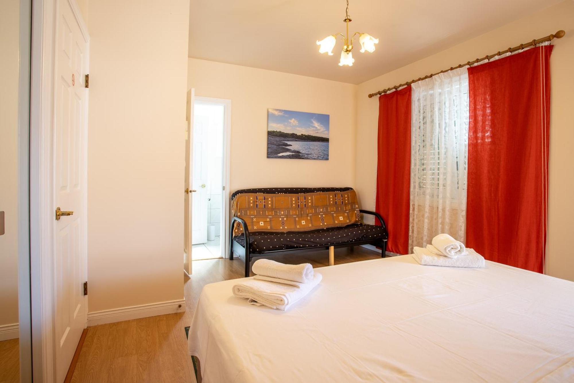 Apartments Mijajov Dvor Sumartin Habitación foto