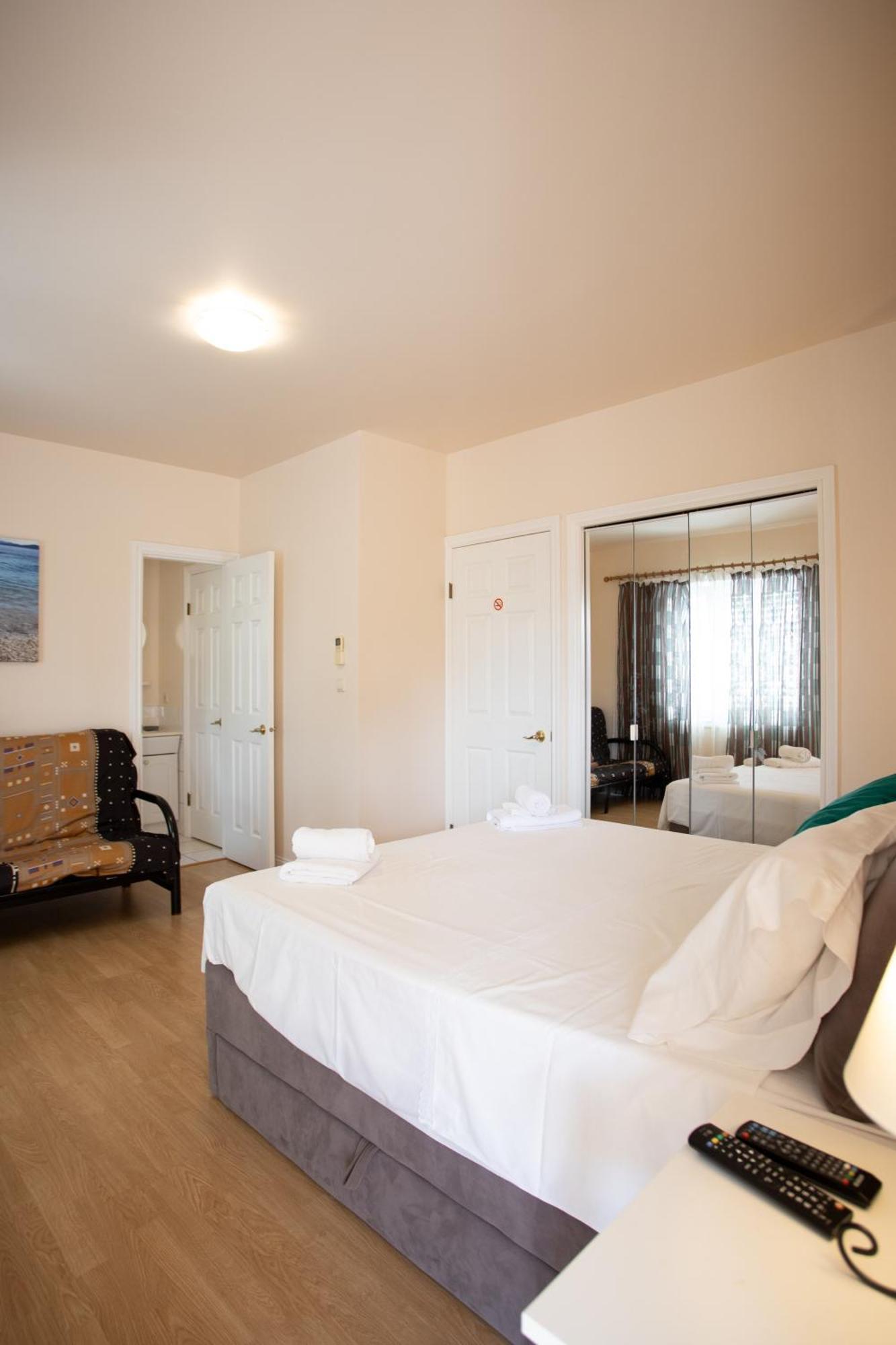 Apartments Mijajov Dvor Sumartin Habitación foto